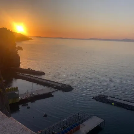 Vicolo 8 * Sorrento