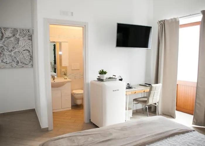 Vicolo 8 Сорренто